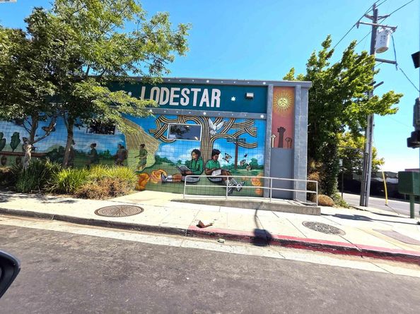 10468 West Court, Oakland CA 94603