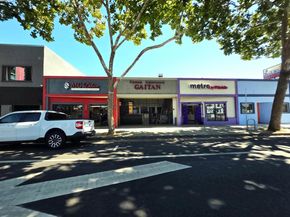 10468 West Court, Oakland CA 94603