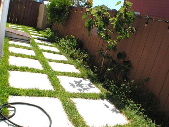 10468 West Court, Oakland CA 94603