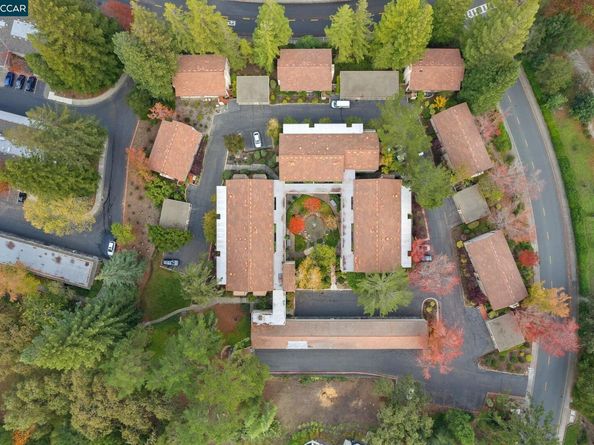 1129 Avenida Sevilla 5B, Walnut Creek CA 94595