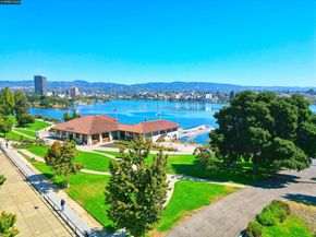 1425 Lakeside Drive 101, Oakland CA 94612