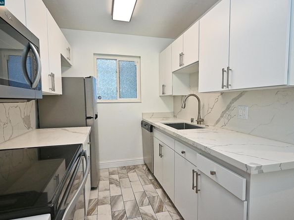 1425 Lakeside Drive 101, Oakland CA 94612