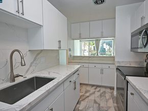 1425 Lakeside Drive 101, Oakland CA 94612