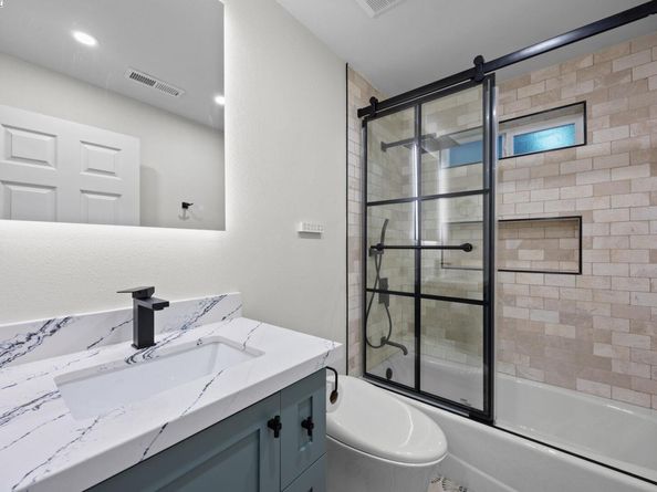 3449 Encina Way, Oakland CA 94605