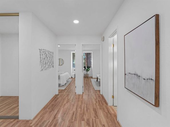 505 Cypress Point Dr 140, Mountain View CA 94043