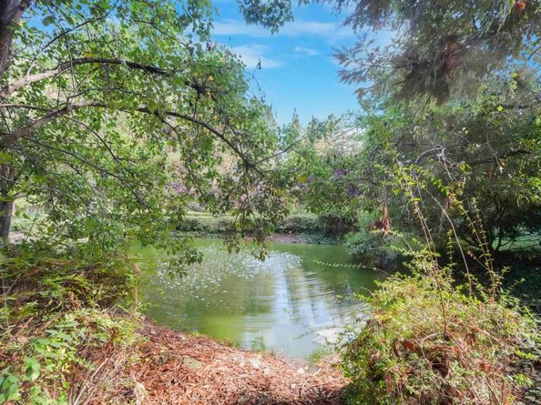 505 Cypress Point Dr 140, Mountain View CA 94043