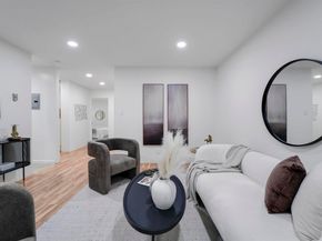 505 Cypress Point Dr 140, Mountain View CA 94043