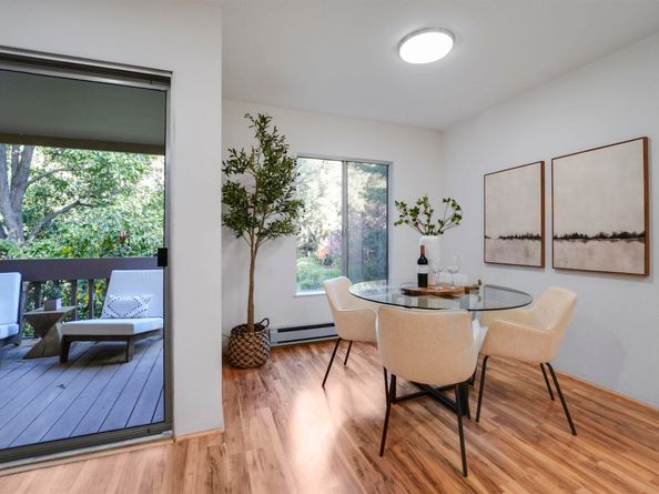 505 Cypress Point Dr 140, Mountain View CA 94043