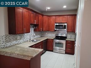 473 Cork Harbour Cir A, Redwood City CA 94065