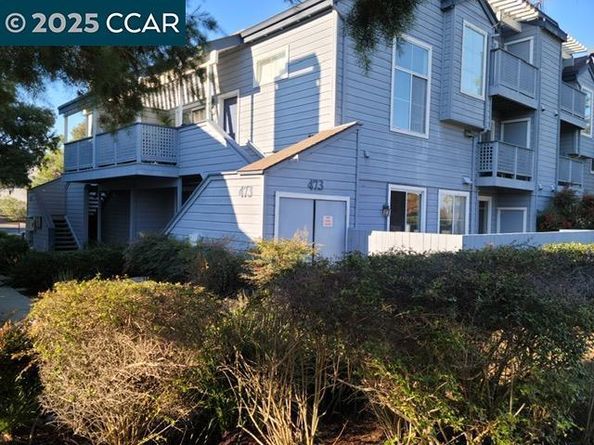 473 Cork Harbour Cir A, Redwood City CA 94065