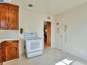 10311 Dover Way, San Jose CA 95127