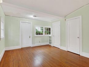 3710 Wisconsin St, Oakland CA 94619