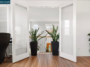 995 Rosehedge Ct, Concord CA 94521