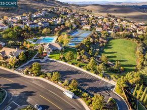 995 Rosehedge Ct, Concord CA 94521