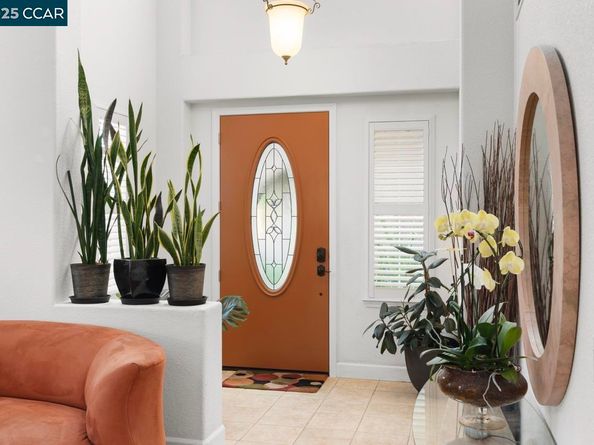 995 Rosehedge Ct, Concord CA 94521