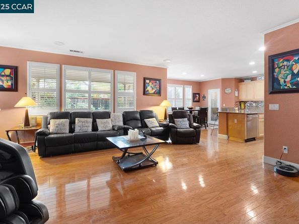 995 Rosehedge Ct, Concord CA 94521