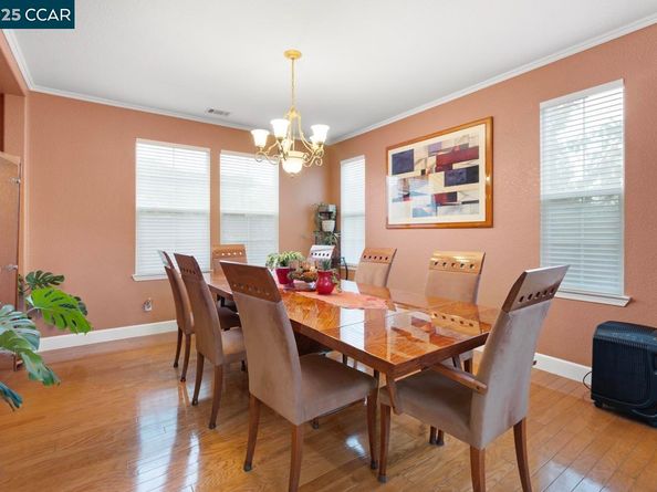 995 Rosehedge Ct, Concord CA 94521