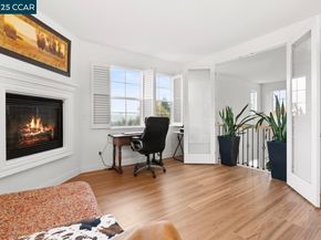 995 Rosehedge Ct, Concord CA 94521