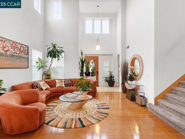 995 Rosehedge Ct, Concord CA 94521