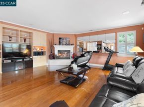 995 Rosehedge Ct, Concord CA 94521