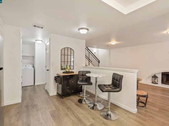 2593 El Portal Dr. C, San Pablo CA 94806