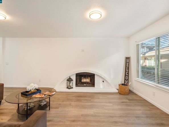 2593 El Portal Dr. C, San Pablo CA 94806