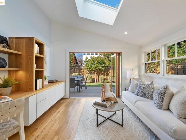 5522 Taft Ave, Oakland CA 94618