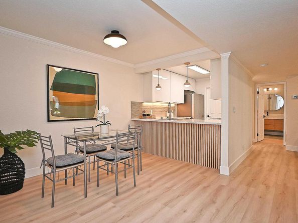 550 Canyon Oaks Dr A, Oakland CA 94605