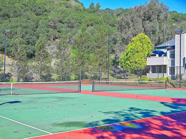 550 Canyon Oaks Dr A, Oakland CA 94605