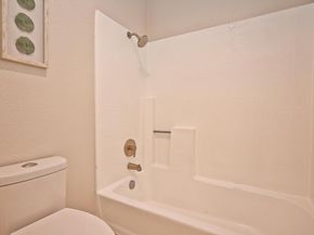 550 Canyon Oaks Dr A, Oakland CA 94605