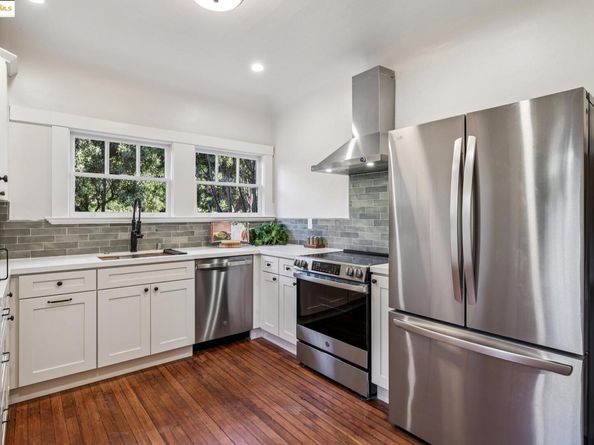 912 Indian Rock Ave, Berkeley CA 94707