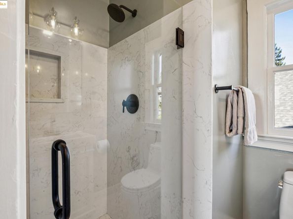 912 Indian Rock Ave, Berkeley CA 94707