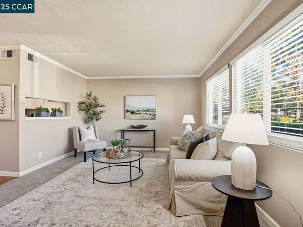 1013 Mohr Ln 2, Concord CA 94518