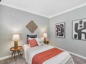 1013 Mohr Ln 2, Concord CA 94518