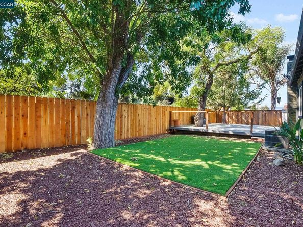 2425 Jerilynn Dr, Concord CA 94519