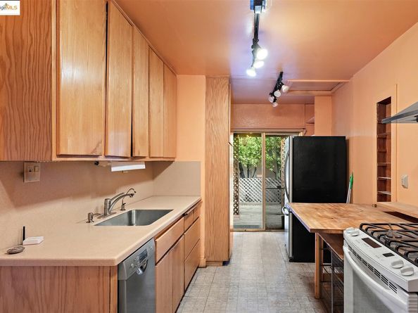 2201-2203 Spaulding Ave, Berkeley CA 94703