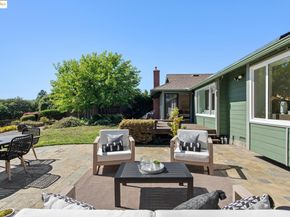 7801 Hansom Dr, Oakland CA 94605