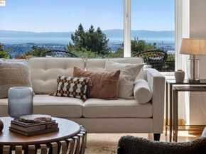7801 Hansom Dr, Oakland CA 94605