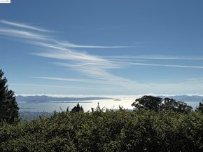 3 Harvard Cir, Berkeley CA 94708