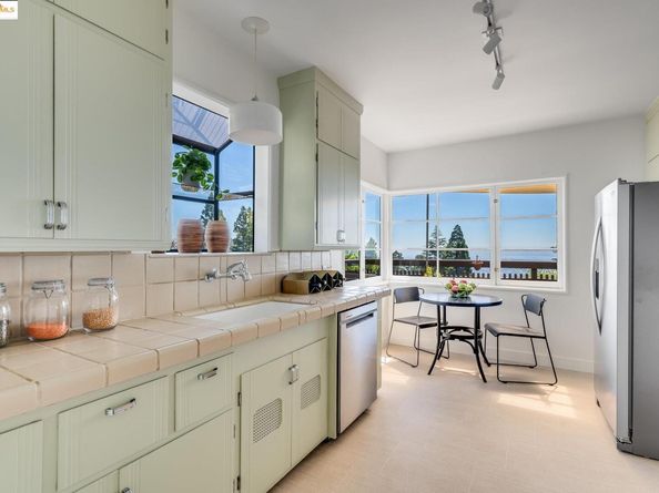 3 Harvard Cir, Berkeley CA 94708