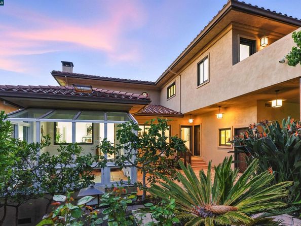 1032 Alvarado Road, Berkeley CA 94705