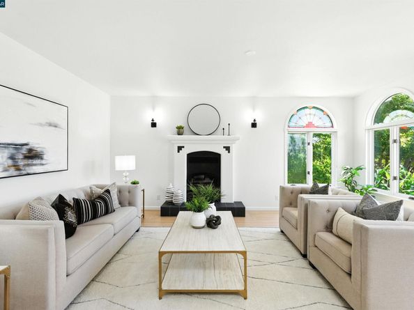 1032 Alvarado Road, Berkeley CA 94705