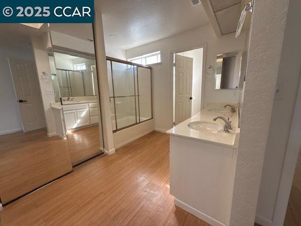 528 Dohrmann Ln, Pinole CA 94564