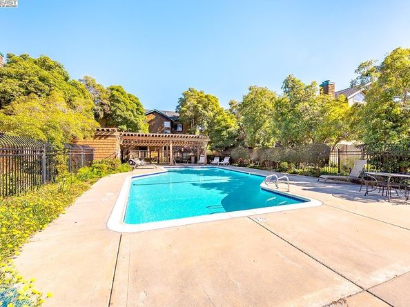 43163 Grimmer Ter, Fremont CA 94538