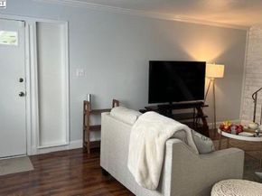 341 Blossom Hill Rd 3, San Jose CA 95123