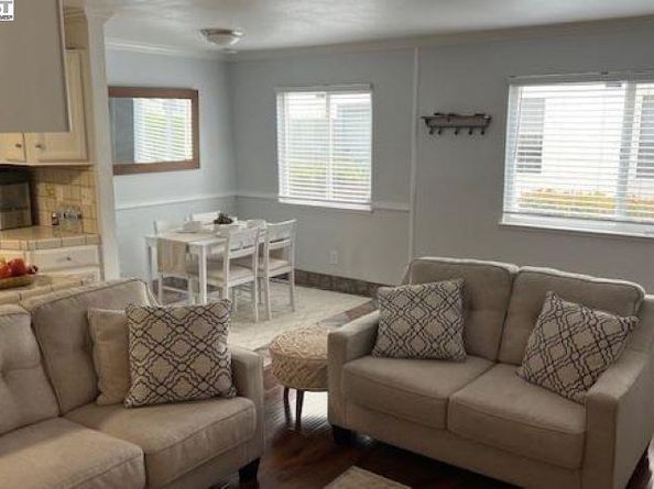 341 Blossom Hill Rd 3, San Jose CA 95123