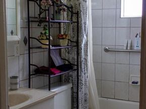 1644 33Rd Ave, Oakland CA 94601
