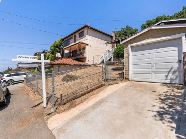 25910 Westview Way, Hayward CA 94542