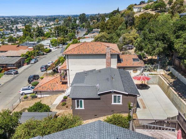 25910 Westview Way, Hayward CA 94542