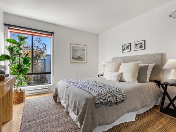 6 Admiral Dr A474, Emeryville CA 94608